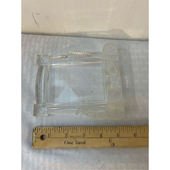 2 Princess House crystal frames sports vintage 5"x5.5" - Picture 2 of 3